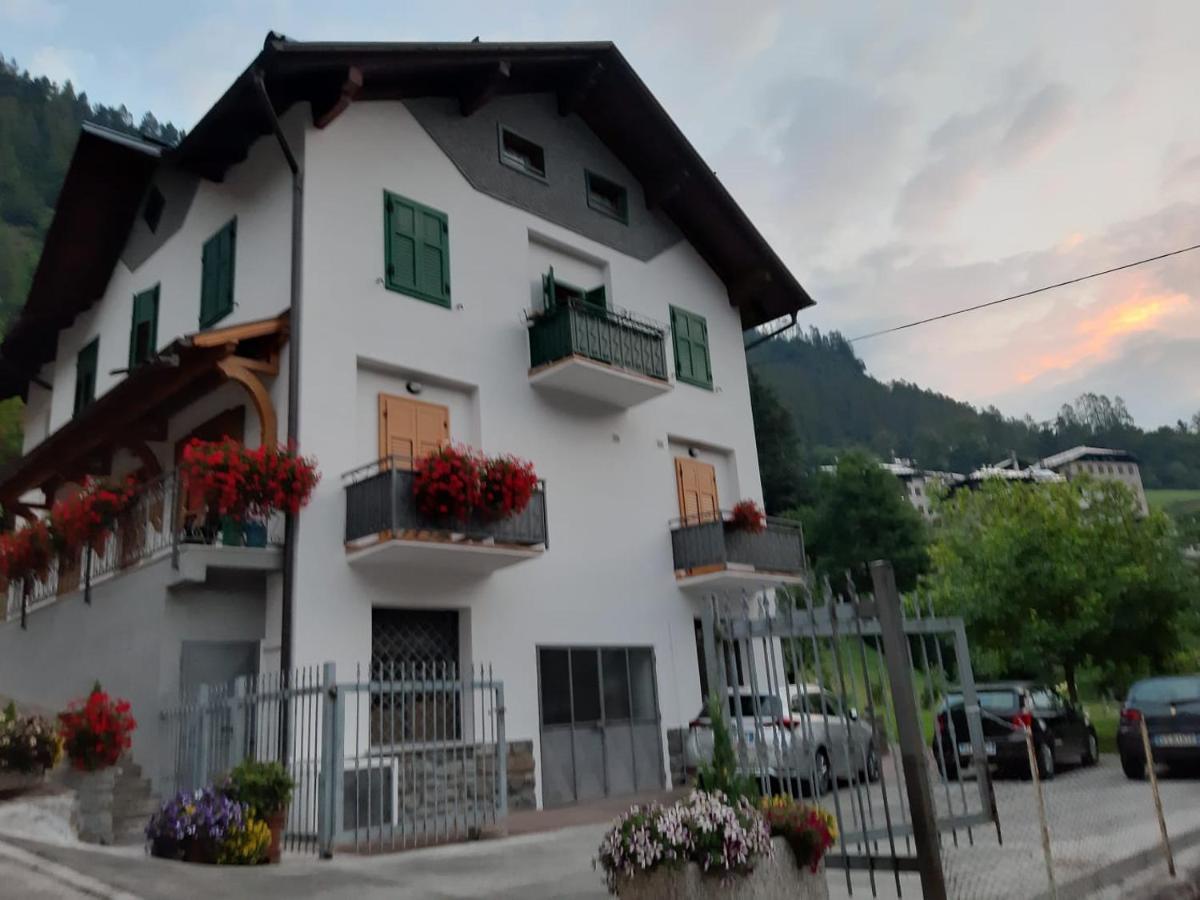 Casa Stefani Apartment Commezzadura Luaran gambar